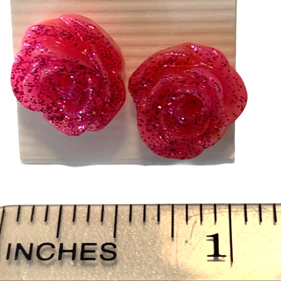 Rose stud earrings hot pink - Picture 4 of 6